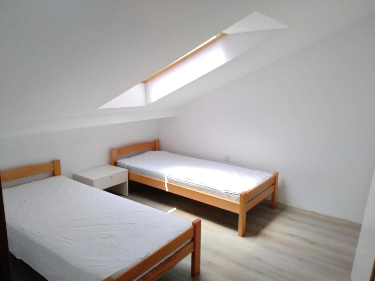 Apartments Bezek Trstenik  Eksteriør bilde