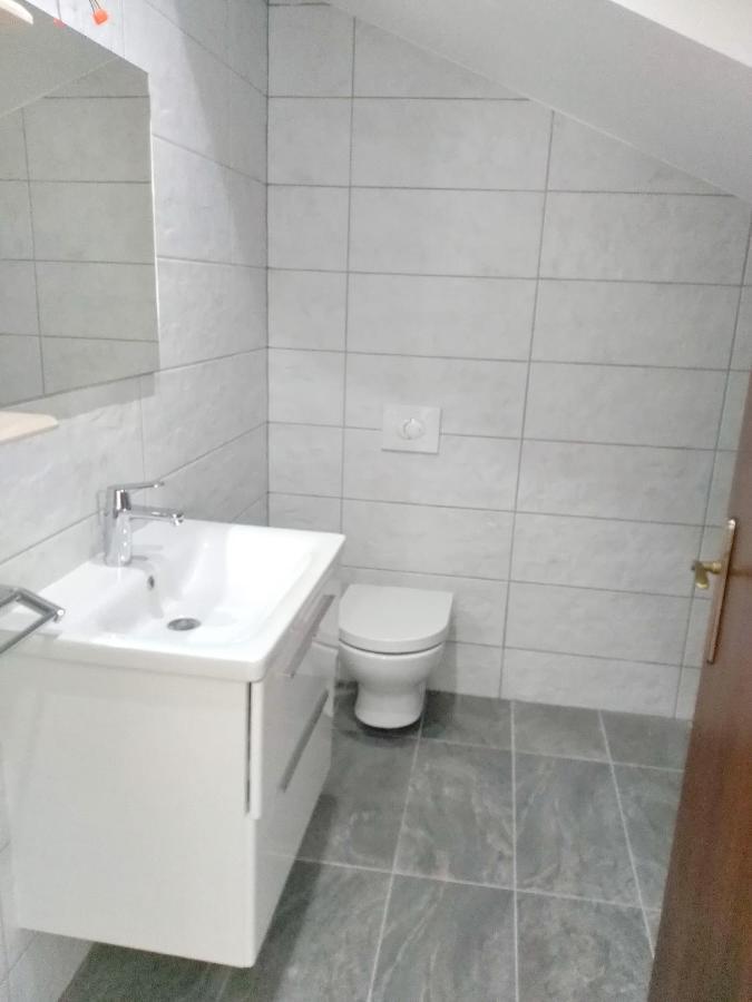 Apartments Bezek Trstenik  Eksteriør bilde